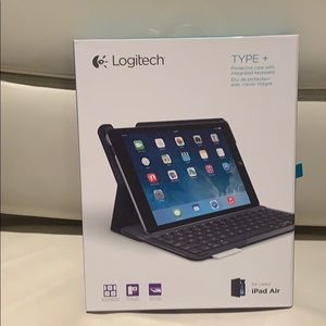 iPad Air Logitech Protective Case w Keyboard